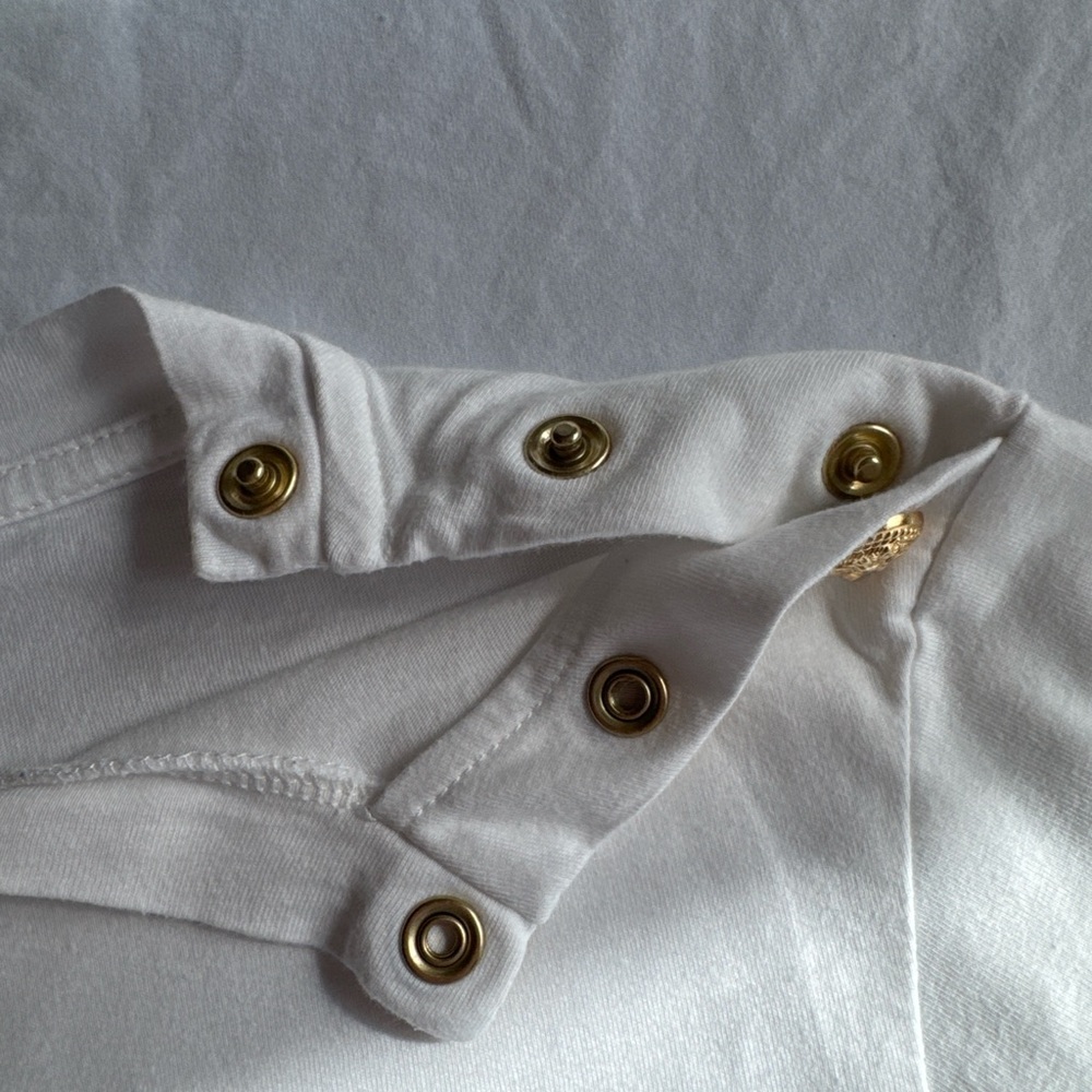 Balmain Paris‎ White Logo T-Shirt with Gold Buttons Size 12A - Picture 9 of 9